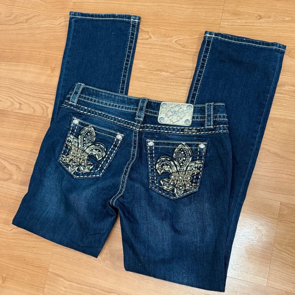 Miss Me Fleur De Lis Blue Wash Bootcut Jeans - Picture 9 of 11